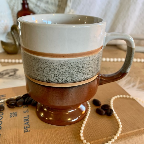 Vintage Stoneware Mug ☕️ - Picture 2 of 14